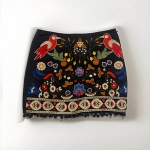 Minigonna ricamata IR taglia piccola multicolore uccellini pom pom fondo frange - Foto 1 di 10
