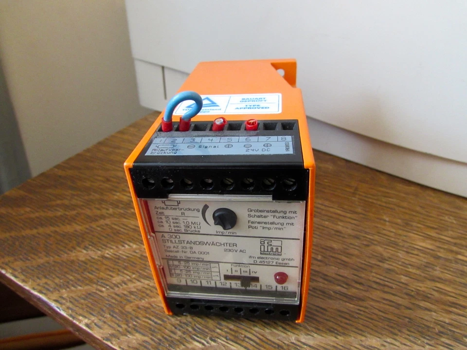 Efector IFM Underspeed Monitor A 300 Timer AZ 33-B DA 0001 Made in Germany - Image 1 of 4