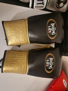 16 Oz Boxing Gloves With strap Or Laces Plus Free Hand Wraps - Picture 1 of 2
