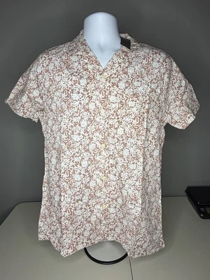 Abercrombie & Fitch Men's Short Sleeve Shirt Size Medium - Image 1 of 4