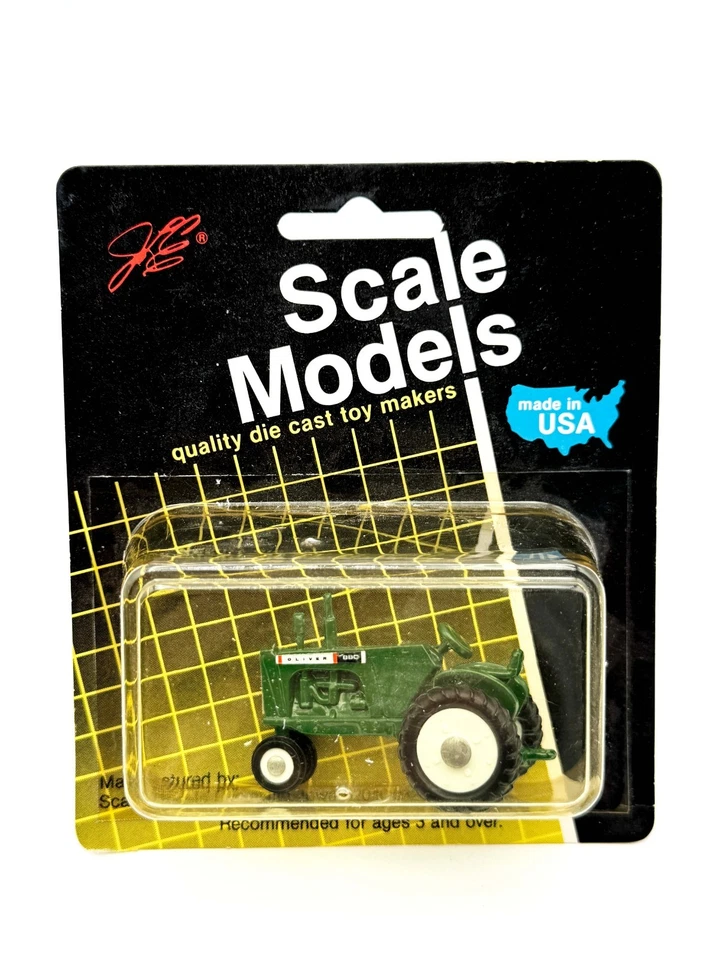 1/64 Oliver 880 Narrow Front Tractor - Image 1 of 1