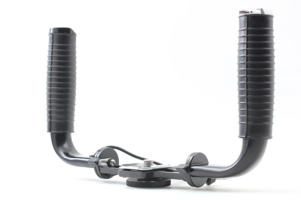 "NEAR MINT " Hasselblad 46132 Double Dual Handgrip 500 el EL/M Flash Bracket - Image 1 of 4