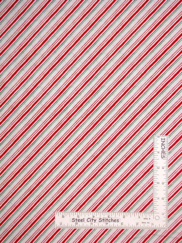 Vacaciones de Navidad Rayas Diagonales Tela Blanca Northcott Fa La Por Yarda Foto 1 de 1