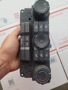 Ford Escape Mercury Mariner 2009-2011 aire acondicionado calefacción control de clima temperatura OEM - Imagen 1 de 3