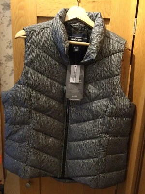 NEW Land’s End Responsibly Sourced PREMIUM DOWN Gilet, LARGE - Light, HyperDry - Image 1 of 4
