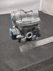 NEW GENUINE WORLD AMERICAN WAKN26000 Rt4 VALVE ARMADA MJKN26000 NIB LIMIT OF ONE - Picture 1 of 12