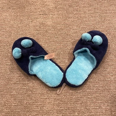 Vintage Victorias Secret Slippers Womens Small 5/6 Blue Plush Pom Pom Y2K New - Image 1 of 4