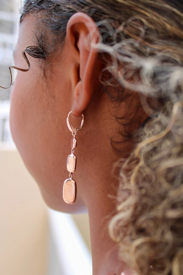 Pendientes colgantes de oro sólido de 14K, pendientes colgantes cuadrados pulidos altos, oro rosa Foto 1 de 4