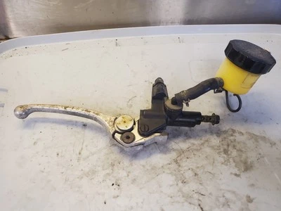 Yamaha YZF750R YZF 750 97 freno delantero cilindro maestro palanca depósito  Foto 1 de 4