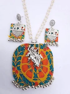 HERMOSO Collar Colgante de Tela Hecho a Mano con Plata con Impresionantes Pendientes - Imagen 1 de 3