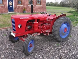 David Marron 900 Tracteurs Opérateurs Manuel Pdf CD - Picture 1 of 3