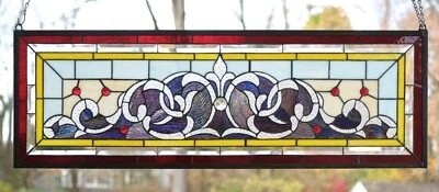 Panel vitral estilo Tiffany biselado con joyas 36"W x 12"H. Foto 1 de 4