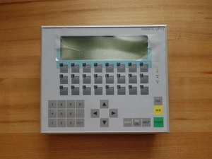 SIEMENS OPERATOR PANEL OP17-DP12 6AV3 617-1JC30-0AX1 - Bild 1 von 3
