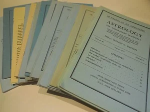 36 numéros astrologie : trimestriel des astrologues Ronald C. Davison divers 1972 -98 - Photo 1/2