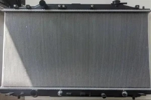 DENSO #41305 #221-3246 Manuel Car Radiator - Picture 1 of 3