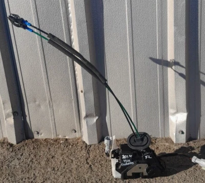 Kia Cadenza 2014 actuador de puerta del lado del conductor delantero izquierdo OEM Foto 1 de 4