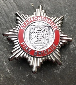 VERALTETES STAFFORDSHIRE FEUERWEHR Abzeichen ROTER RING - Bild 1 von 2