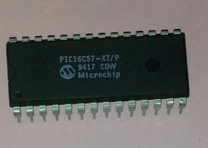 PIC16C57-XT/P x2 pcs - Picture 1 of 1