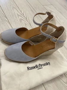 Russell & Bromley Wedges Size 39, UK6 New - Picture 1 of 10