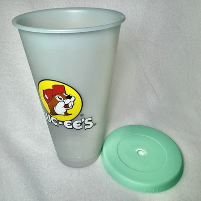 Vaso de plástico reutilizable S Buc-ee's con tapa - gris claro/como nuevo - logotipo de castor Foto 1 de 3