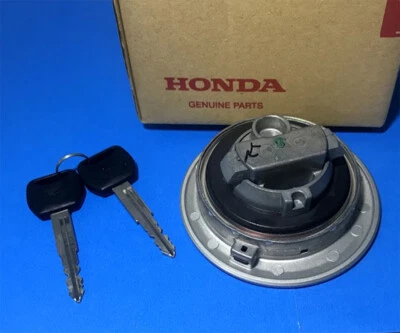 Honda CB500 CBR500 S F A X R FMX650 XL650 Transalp Cap Gas Tank Fuel Filler Key - Image 1 of 2