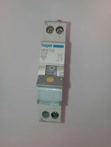 Disjoncteur Phase + Neutre 32A 3kA Courbe C bornes à vis 1 Module MFN732 - Imagen 1 de 1