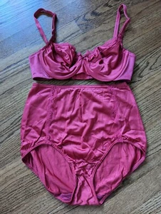 Vintage JCPENNEY Nylon Bra 34C & SMALL Granny Panties SET NWOT HTF RARE SEXY - Picture 1 of 9