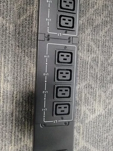 Hash House Crypto Mining 200-250v/ 380-433v, 125A 24xC19 PDU (Box of 2) - Picture 1 of 7