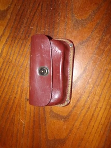US First Aid Leather Belt Pouch damaged, no loop or hanger no marking - Picture 1 of 4