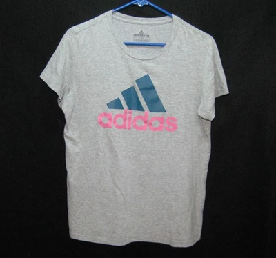 Camiseta Adidas Gráfica Mujer Grande Gris Manga Corta Logotipo Deletreado Algodón Top Foto 1 de 4
