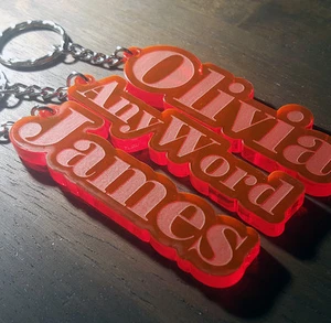 LLAVERO CONGELADO PERSONALIZADO HECHO A PEDIDO CUALQUIER NOMBRE ETIQUETA ESCUELA PLACA BOLSA - Imagen 1 de 10