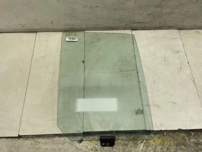 Jeep Liberty 2004 puerta trasera derecha del lado del pasajero vidrio OEM+ Foto 1 de 4