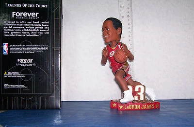Camiseta deportiva roja Lebron James Rookie 2003 conducción Bobblehead Cleveland Cavaliers Foto 1 de 2