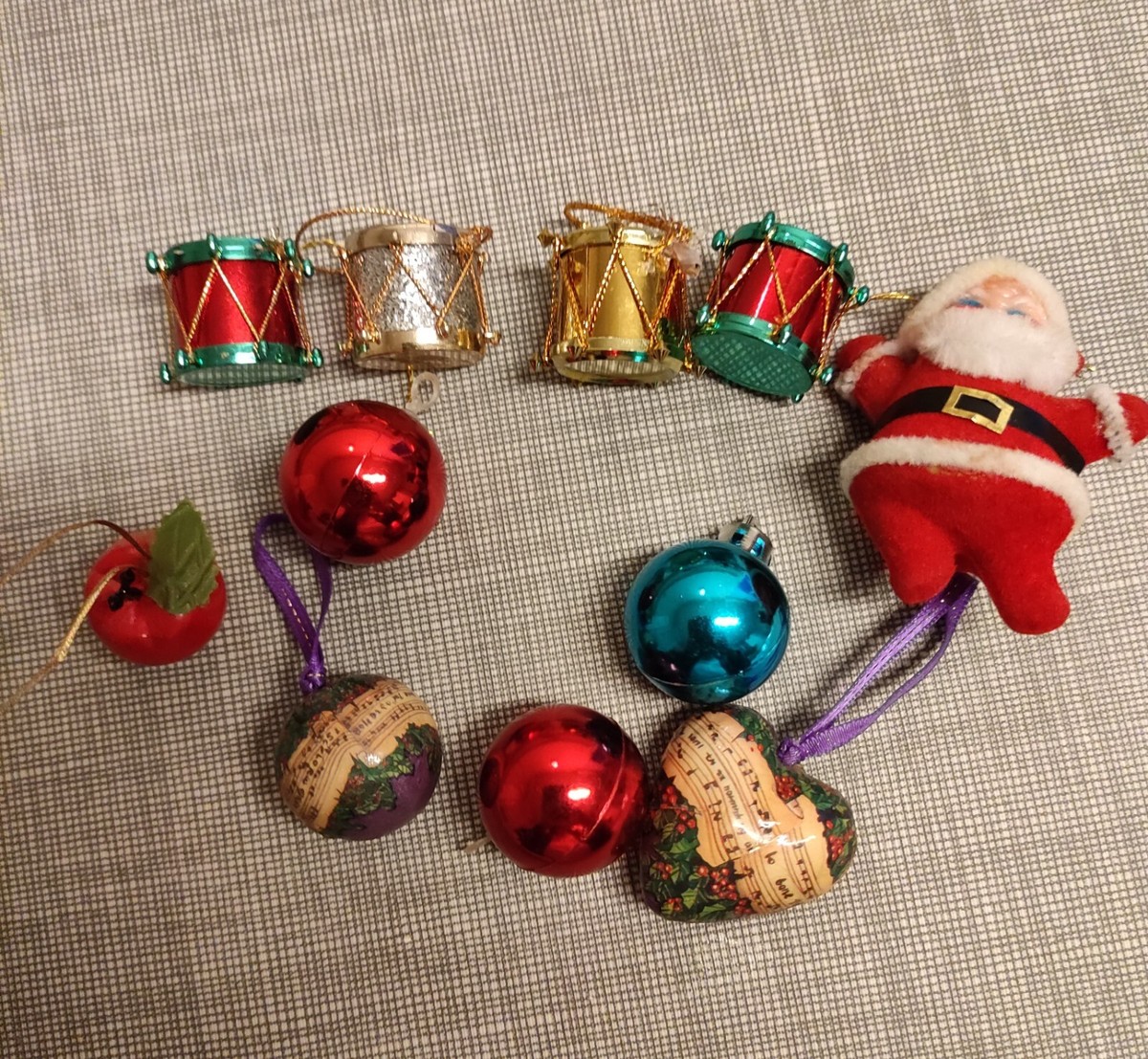 Lot De 30 Mini Boules De Noël Avec étoile | 3 Cm, Paillettes Dorées Et Blanches | Décoration Sapin