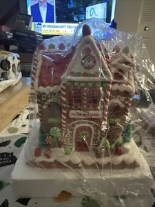 9” Lighted GINGERBREAD Train STATION Peppermint Gumdrop Valerie Parr Hill New - Picture 1 of 10