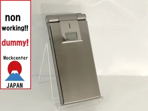 【Factice !】 Panasonic P705iμ (couleur argent) docomo-japon téléphone portable qui ne fonctionne pas - Photo 1 sur 3