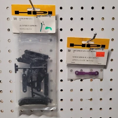 HPI Racing R40 Parts Lot 75001 Lower Suspension Plate 73479 Suspension Mount - Image 1 of 3