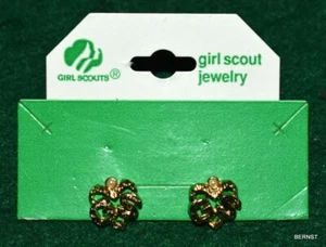 GIRL SCOUT POST EARRINGS - Picture 1 of 6