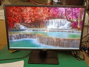 Asus PB27UQ 27" UHD 4K IPS W-LED 3840x2160 Monitor - Picture 1 of 2