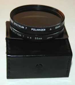 Promaster Spectrum 7 Lens 55mm Filters Polarizing Original Black Case Included - Picture 1 of 3