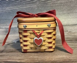 RARE  LONGABERGER SWEETHEART BASKET COMBO  FABRIC FOLD & PLAS. LINER, LID, TIE - Picture 1 of 11