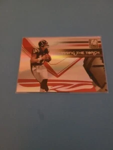 !!! PHILIP RIVERS ELITE PASSING THE TORCH FOOTBALL CARD #d/800 $$ - Picture 1 of 1