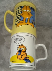 2X Vtg Garfield Coffee Mug Cup "Everything Tastes Good When You're On A Diet" - Picture 1 of 13