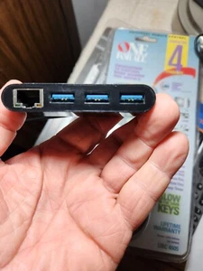 Alogic UC3AGE VROVA USB-C to Gigabit Ethernet & USB3 3 Port USB Hub - Picture 1 of 4