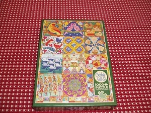 Cobble Hill Puzzle 1000 Pieces "Twelve Days of Christmas Quilt" Complete - Picture 1 of 11