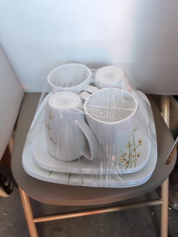 Corelle Dishes Boutique Alyn Square 4 件 套装 — 第 1/4 张图片