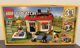 LEGO CREATOR 3 In 1: Modular Poolside Holiday (31067) - BRAND NEW SEALED RETIRED