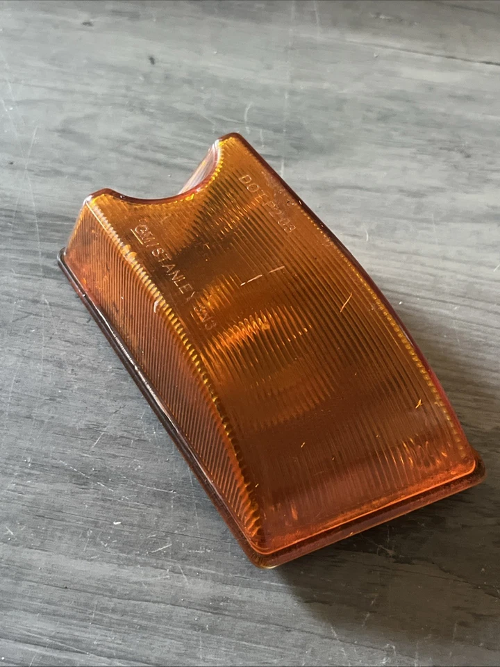 03-09 Hummer H2 Delantero Derecho Liquidación Techo Marcador Lámpara Luz Fabricante Original Foto 1 de 4