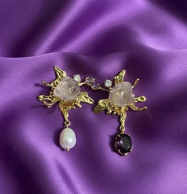 Pendientes de Perlas Alexis Bittar ESTILO Mariposa Asimétrico Oro Circonita Druzy Stone Foto 1 de 4