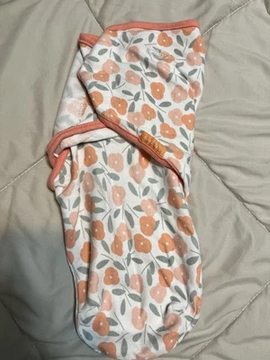 SwaddleMe Original Swaddle Small Medium Flowers Poppy 100% Cotton S/M Baby Girl - Image 1 of 3